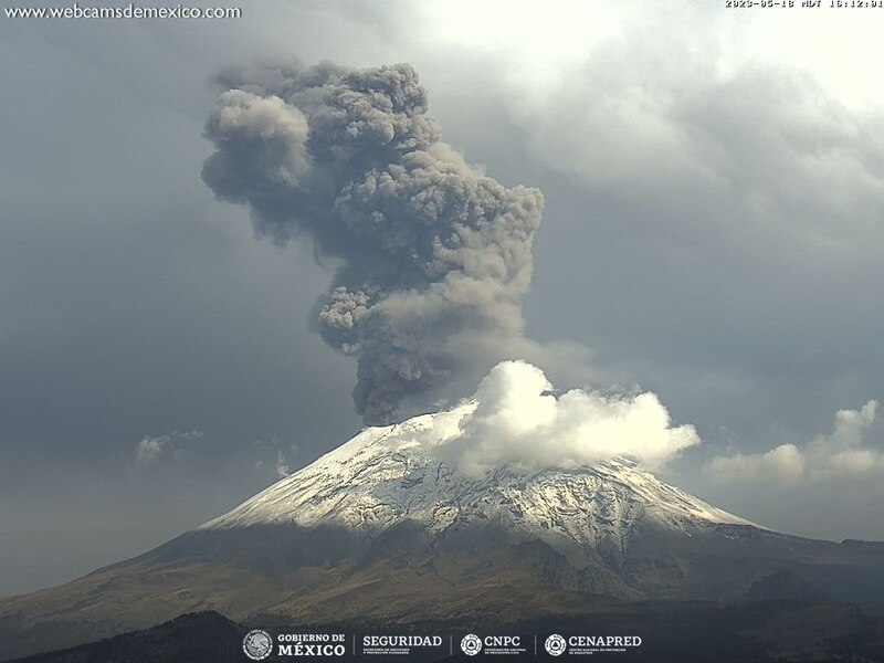 Erupción del volcán Popocatépetl