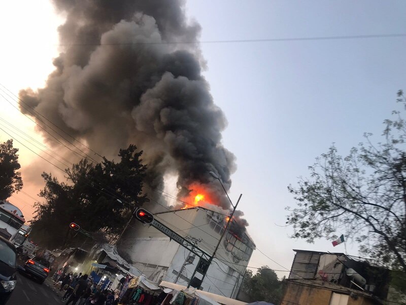Incendio en un edificio de la Ciudad de México