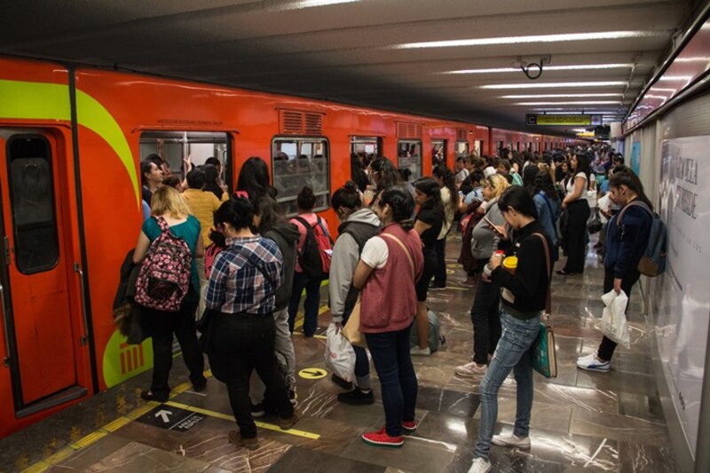 Un vagón del metro de la Ciudad de México