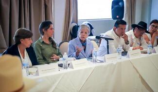 Gobierno establece ruta de trabajo interinstitucional en conjunto con las comunidades de la Laguna-Bahía de Ohuira