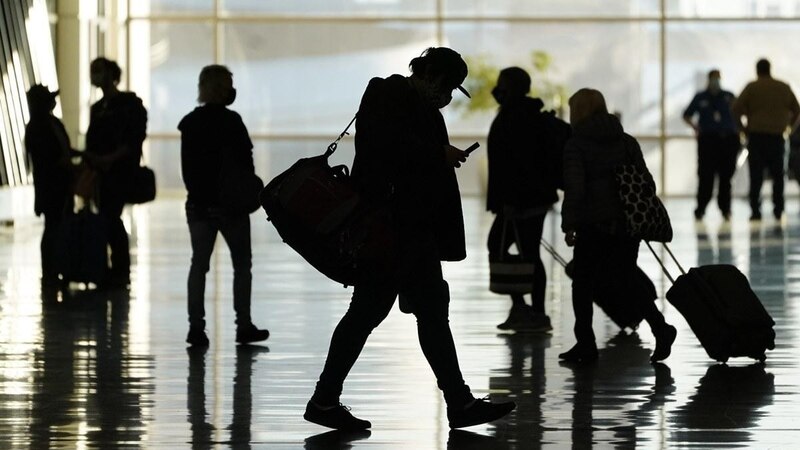 Pasajeros en el aeropuerto