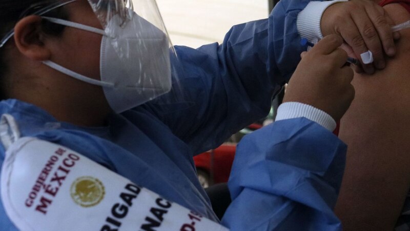 Vacunación contra COVID-19 en México