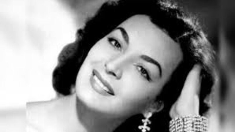 La actriz egipcia Samia Gamal, una de las estrellas más importantes del cine egipcio de la década de 1940 y 1950.