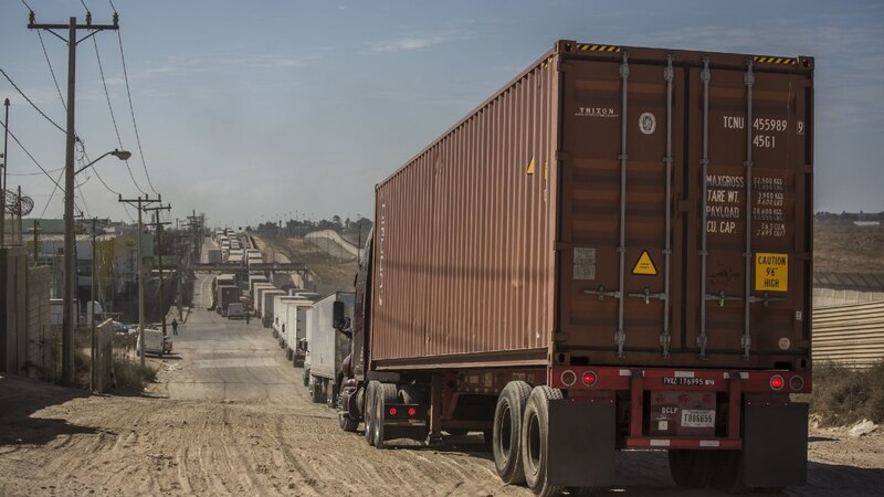 Tráiler en la frontera