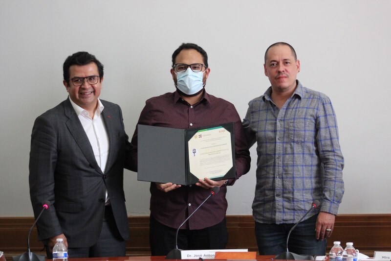 Entrega de certificado de competencia profesional