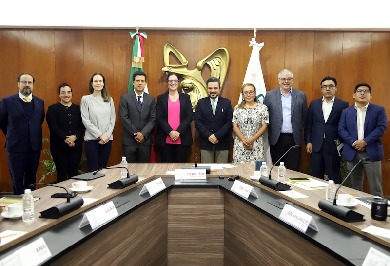 Zoé Robledo, director general del IMSS y Javier Guzmán representante del BID trabajan en el fortalecimiento de proyectos clave para la salud