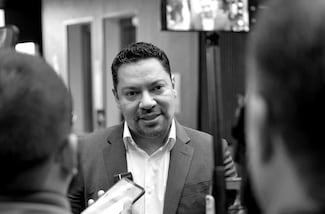 Secretarías de Anticorrupción investigarán contratos de farmacias vinculadas a diputado de Puebla