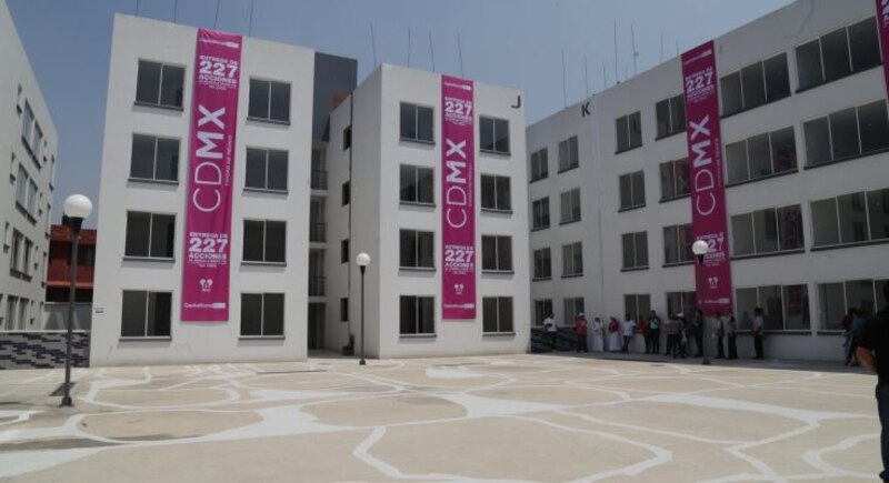 Entrega de 227 acciones de vivienda en la CDMX