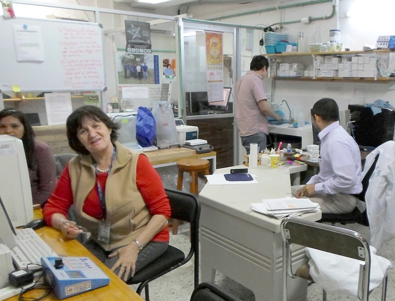 Investigadores en un laboratorio