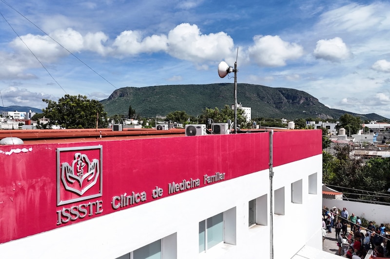 Con una inversión superior al millón de pesos, la clínica de Medicina Familiar del ISSSTE en Hidalgo, concluye obras de mejoramiento en el marco del programa La Clínica es Nuestra
