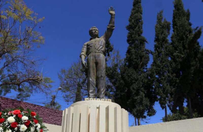 Monumento a Lázaro Cárdenas