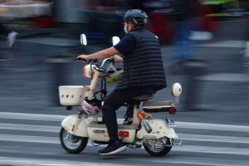 Uso de bicicletas electricas y scooters en la CDMX