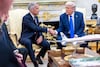 Trump deja abierta la puerta a sustituir el T-MEC con acuerdos bilaterales con México y Canadá 