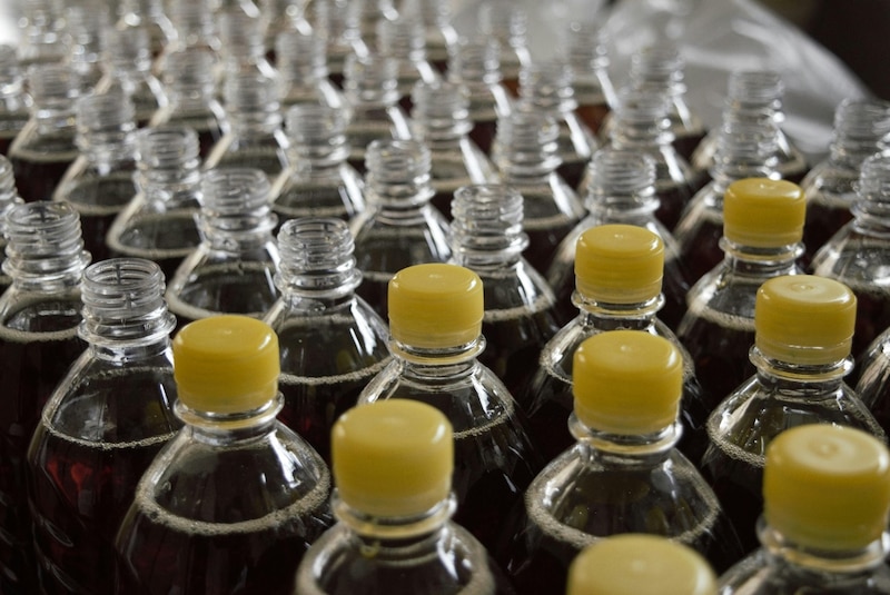 Asociaciones de la Industria de Alimentos y Bebidas (ALAIAB1), enfatizó que los ingredientes usados en alimentos y bebidas no alcohólicas, incluidos los colorantes, son rigurosamente evaluados por autoridades científicas reconocidas