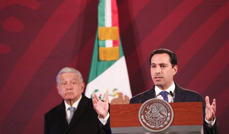 El presidente Andrés Manuel López Obrador y el secretario de Relaciones Exteriores, Marcelo Ebrard, durante una conferencia de prensa.