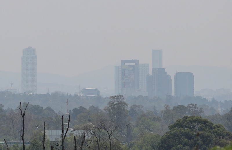 Ciudad de México cubierta de smog