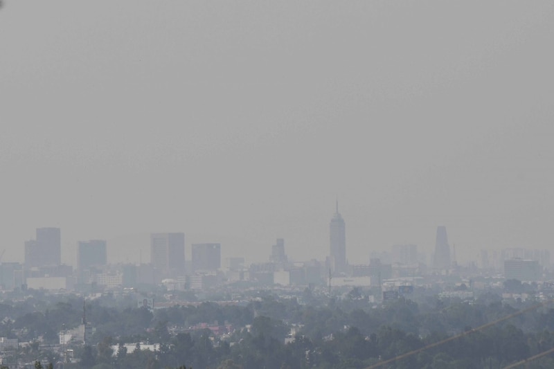 Ciudad de México cubierta de smog