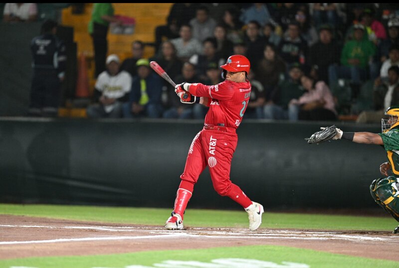 Beisbol, juego, deporte, bateo, swing, jugador, uniforme, rojo, verde, estadio