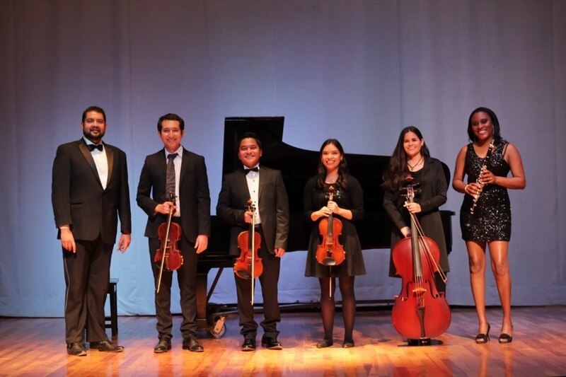 Quinteto de cuerdas y piano