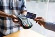 Cómo una tarjeta bien entendida puede ayudarte a construir historial crediticio sin perder el control