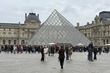 El Louvre tuvo 9 millones de visitas en 2025 e inicia 2026 con apertura parcial por paros