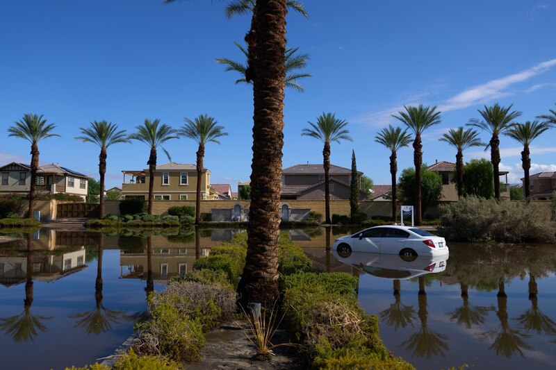 Inundación en una calle de California