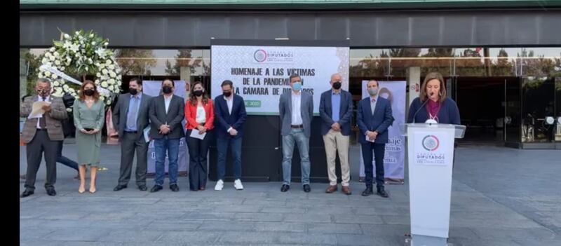 Diputados rinden homenaje a las víctimas de la pandemia