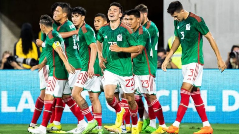 ¡La Selección Mexicana celebra su victoria!