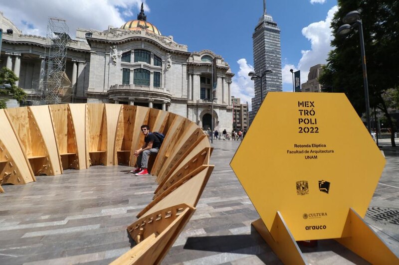 La Rotonda Elíptica en la Ciudad de México