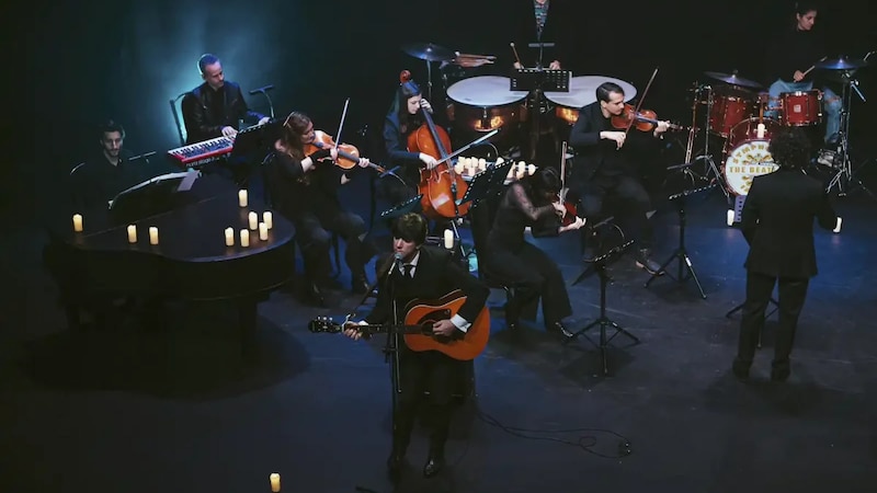 Orquesta tocando en vivo