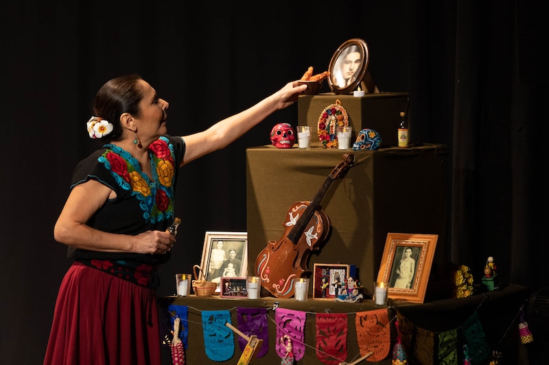 Ofrenda a los Muertos