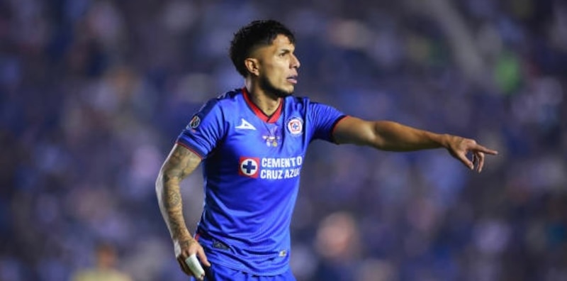 Jugador de fútbol americano en acción