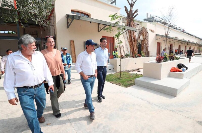 El presidente López Obrador recorre las instalaciones de la nueva Central de Abasto de la Ciudad de México