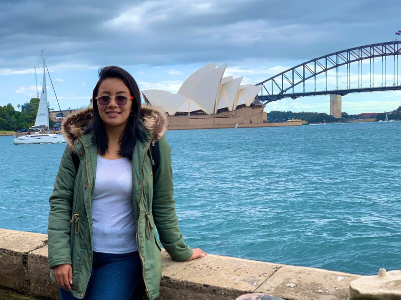 Mujer en la Ópera de Sídney