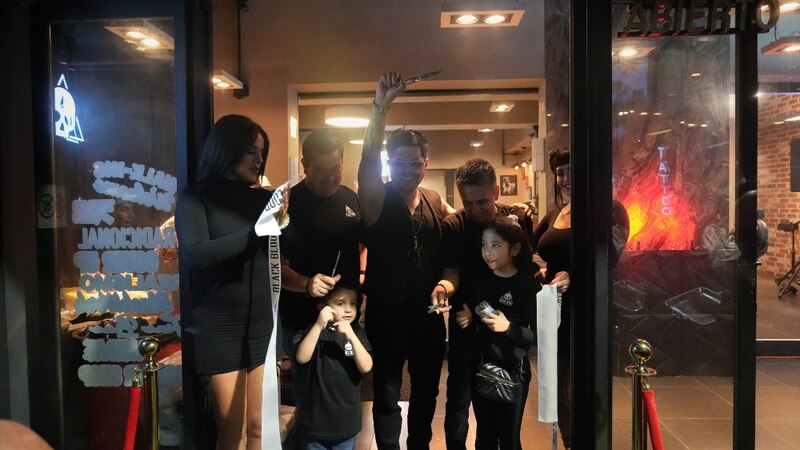 Inauguración de Black Blood Tattoo de Max Calavera