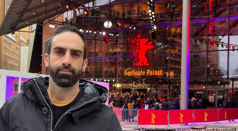 El director español Carlos Marqués-Marcet en la alfombra roja de la Berlinale