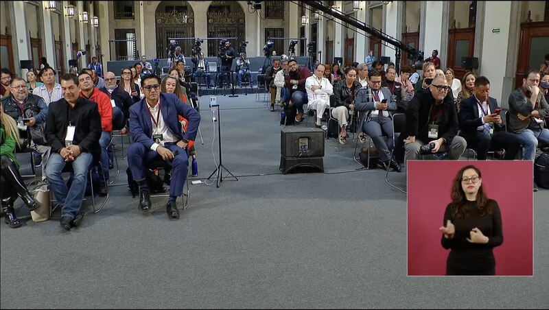 Conferencia sobre la importancia de la interpretación en lengua de signos en los medios de comunicación
