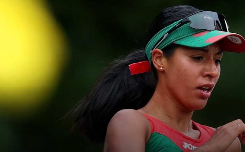 La atleta mexicana Alegna González, especialista en 10 mil metros planos