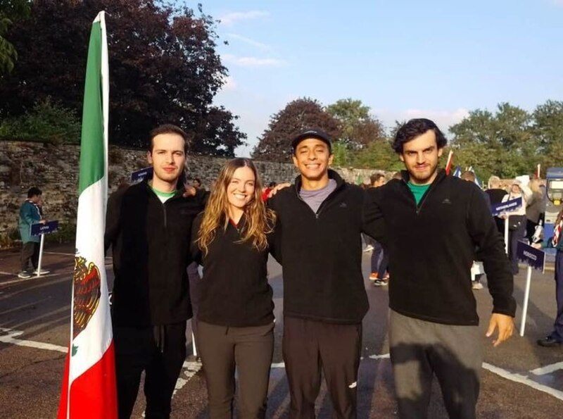 ¡Viva México!
