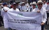 Sheinbaum se compromete a revisar descuentos injustos a pensionados de Pemex 
