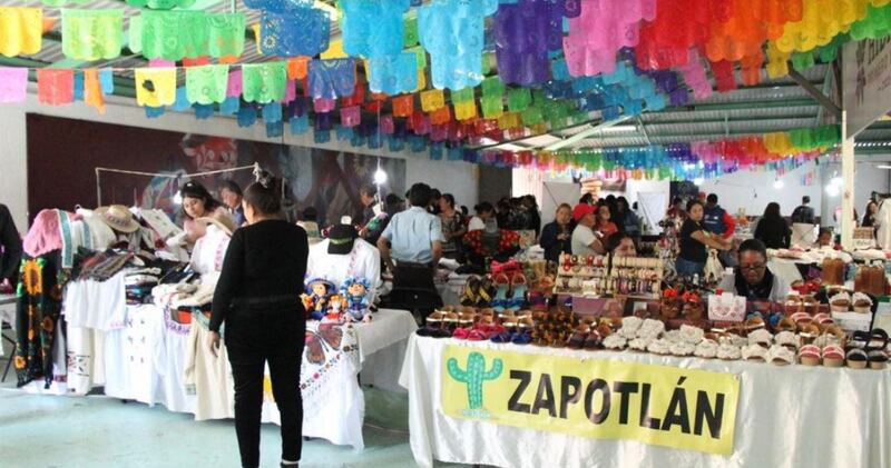 Mercado de artesanías en Zapopan