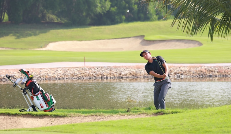 Golfista mexicano Abraham Ancer durante el Mayakoba Golf Classic