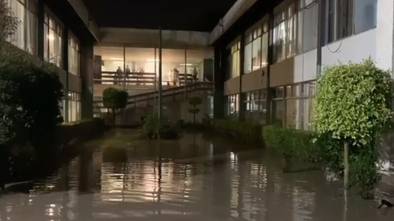Inundación en un hospital