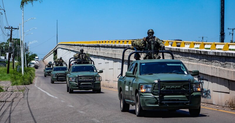 Convoy militar mexicano