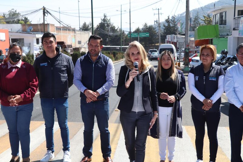 La alcaldesa de Iztapalapa, Clara Brugada, encabeza jornada de trabajo en la colonia Desarrollo Urbano Quetzalcóatl