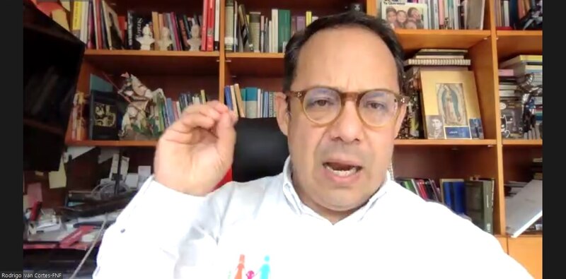 El candidato presidencial Gustavo Petro habla sobre su plan de gobierno