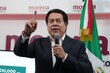 Acusa Mario Delgado a Xóchitl de beneficiarse con edificio supuestamente irregular