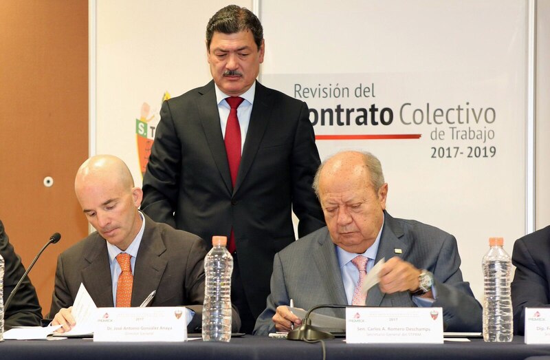 Reunión para la revisión del contrato colectivo de trabajo 2017-2019 de PEMEX