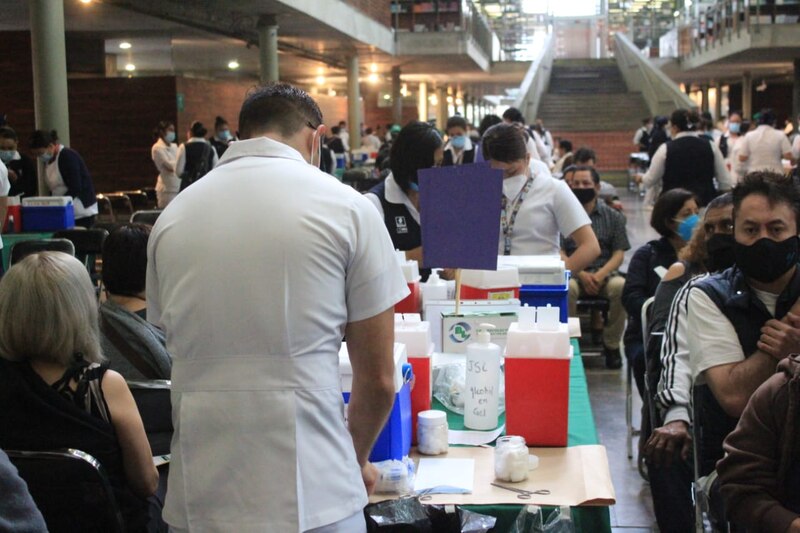 Jornada de vacunación contra el COVID-19 en la Universidad de San Carlos de Guatemala