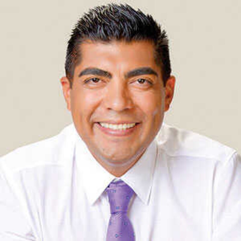 El Dr. Juan Carlos Navarro, un médico de familia en Houston, TX